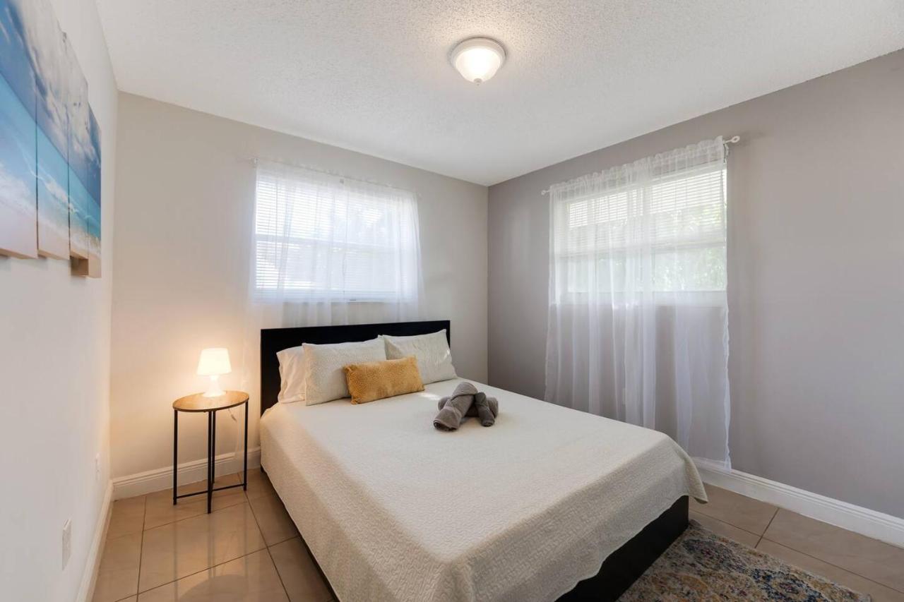 Chic 2BR Little Havana Apt with Free Parking - 2