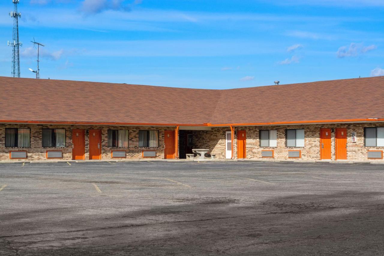 Your Host Motel — photo 14
