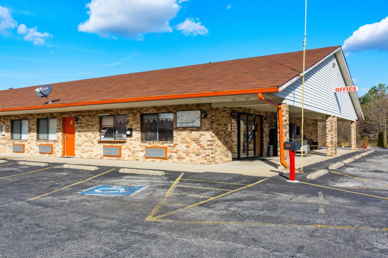 Your Host Motel — photo 13