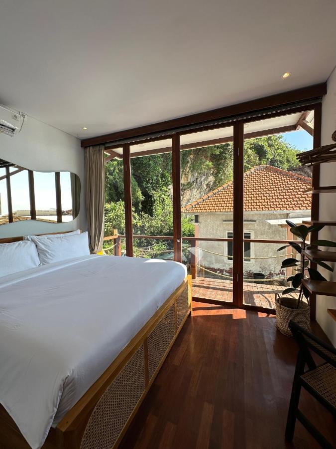 The Ohm At Thomas Beach - 5