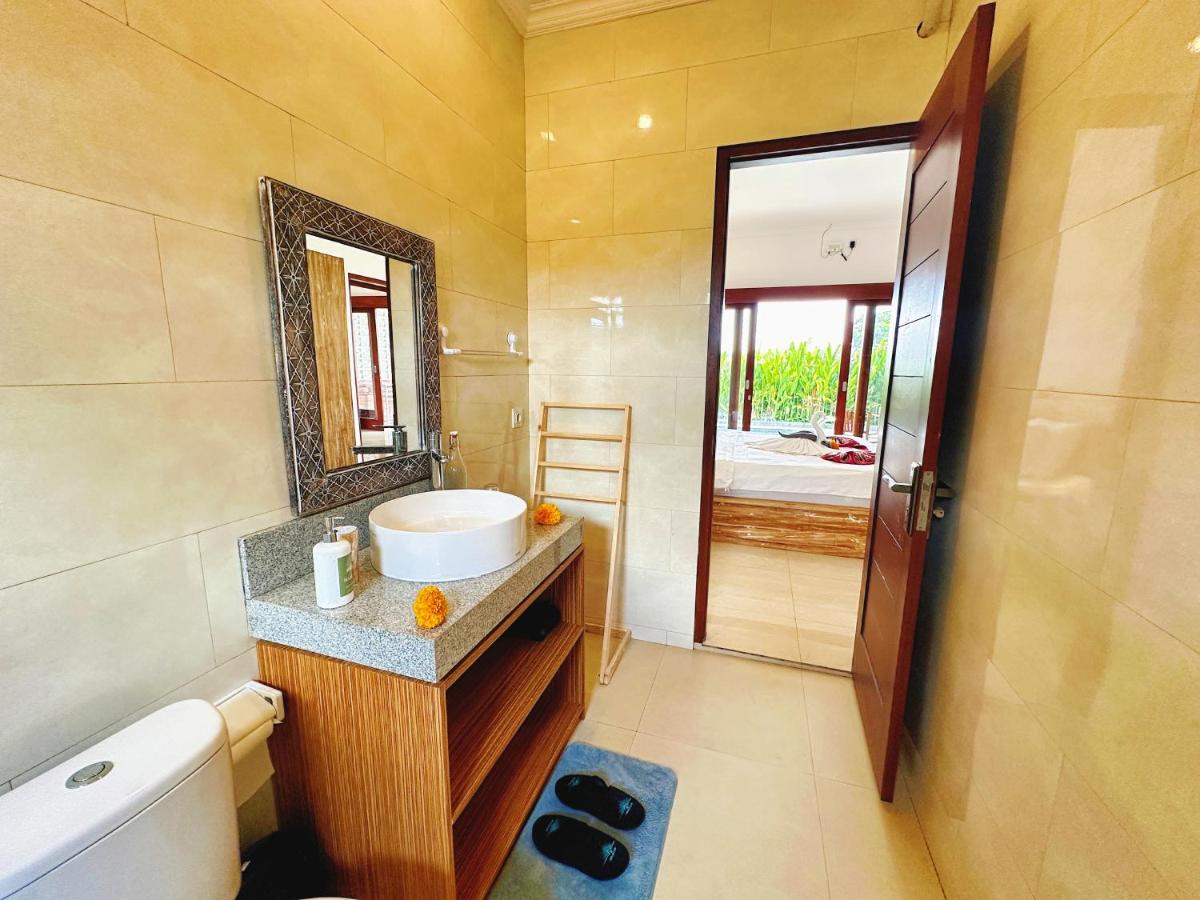 Umah Teba Villas - Rice Field View Private Haven w Shared Pool - 4