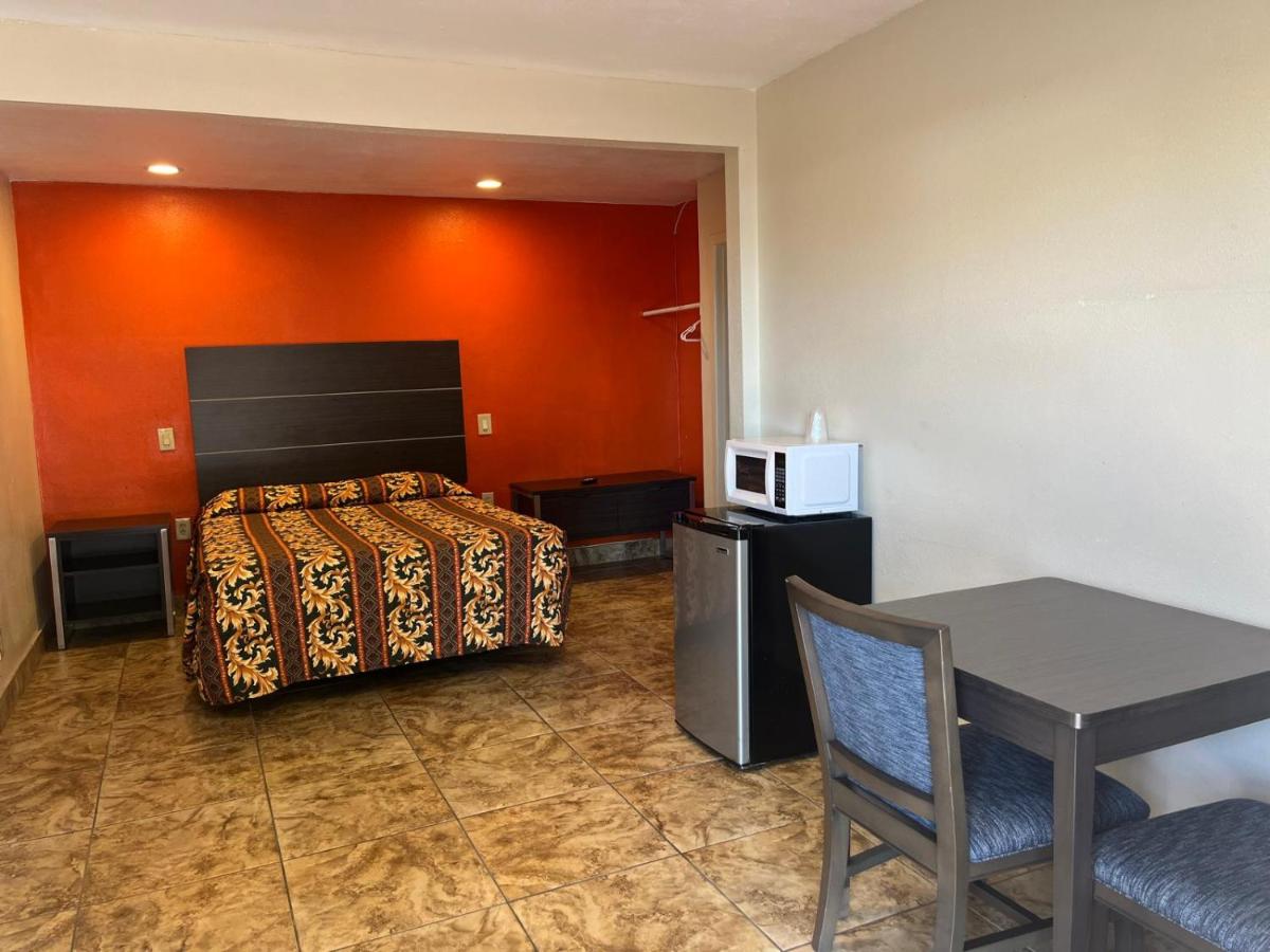 San Diego Inn Motel — photo 6