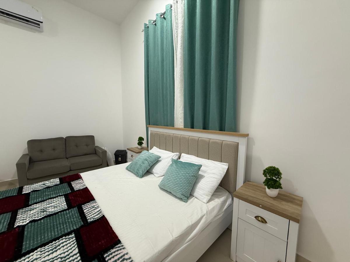 Furnished studioMohammed bin zayed city zone 17 - 5