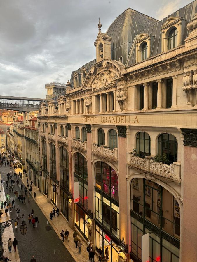 Charming Studio in Chiado with Mezzanine Bed - 4