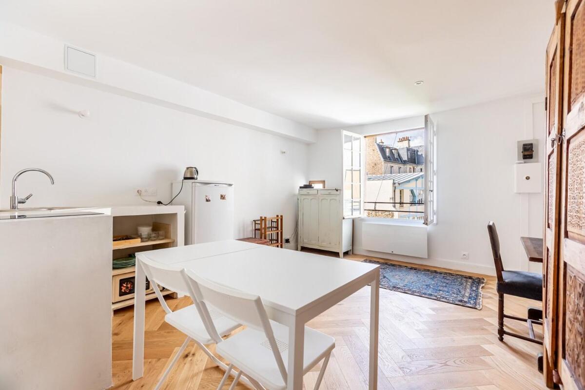 Parisian apartment in the 5th - 4