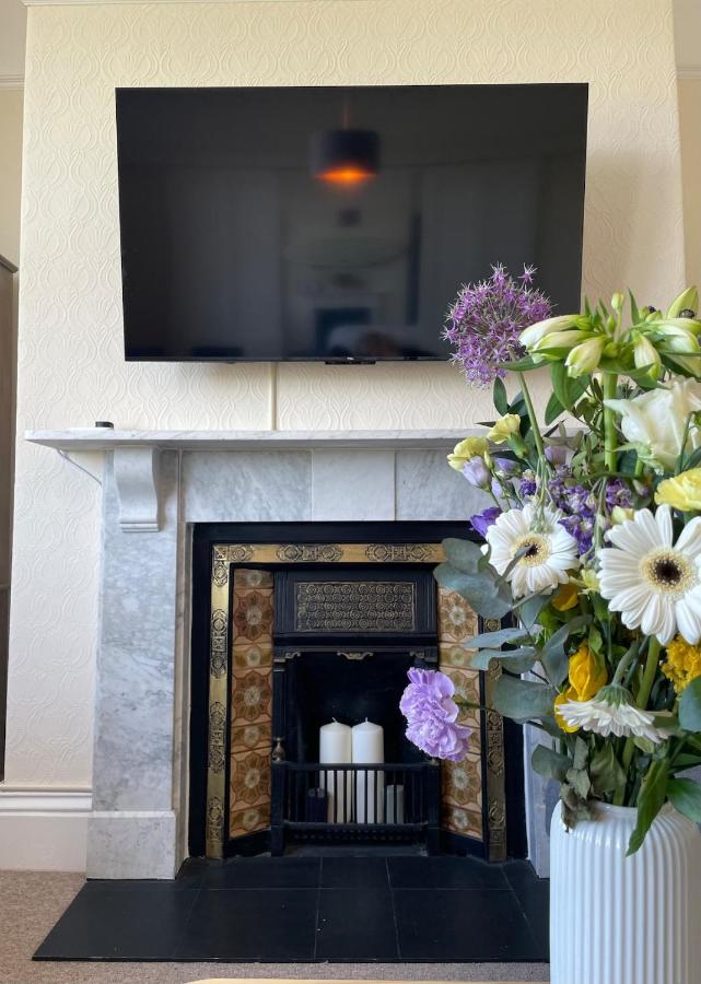 Luxurious Belgrave House with Stunning Bath Views - 2