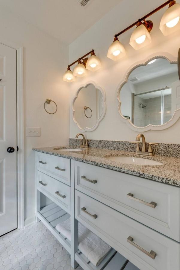 A Luxury Townhouse - Music RowDowntown Nashville - 3