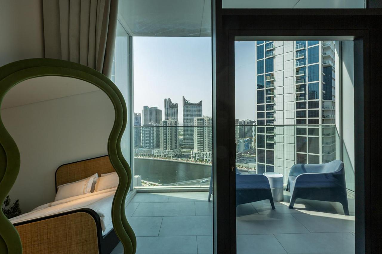 Burj & Beyond - Luxury Stay with Burj Khalifa View - 2