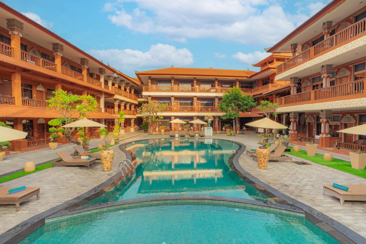 Wina Holiday Villa Kuta Bali - 4