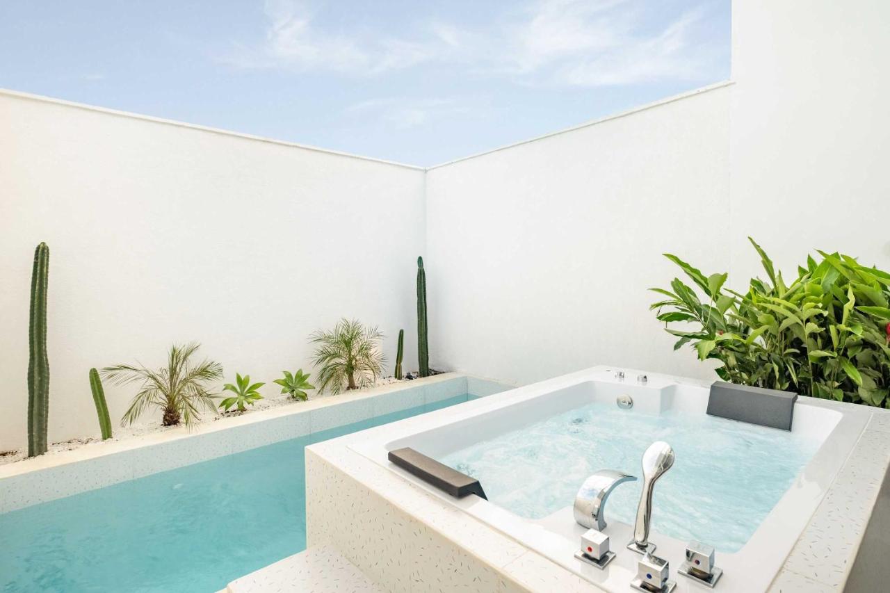 NEW Twin Villas with Cinema - 6 Min to Pandawa Beach - 4