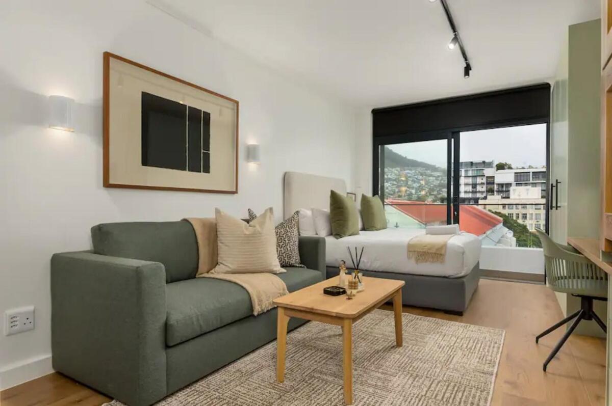 Luxury Apartments - Sea Point, Cape Town - 2