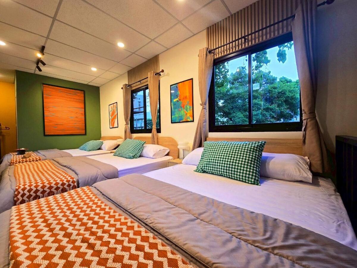 Cozy Canal House 1 min to MRT & Street Foods - 2