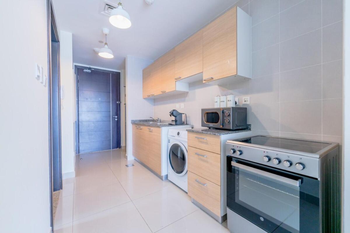 Studio in Sigma 1 Tower by Voyage - 4