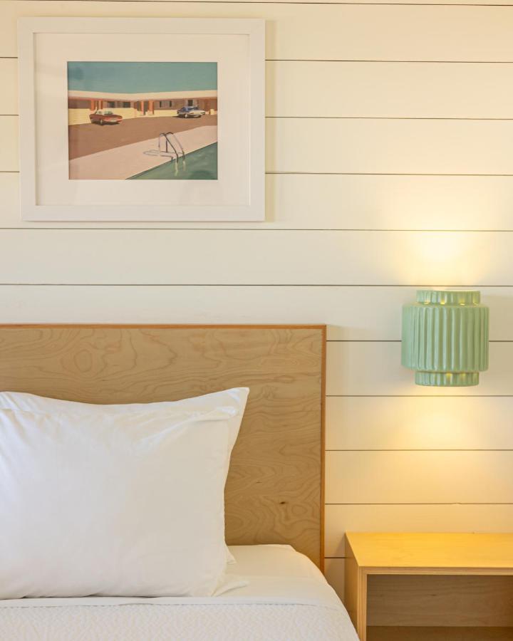 Driftwood Motel — photo 21