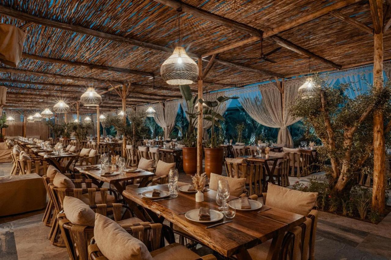 NOMMOS Beach RESORT & POOL CLUB - 5