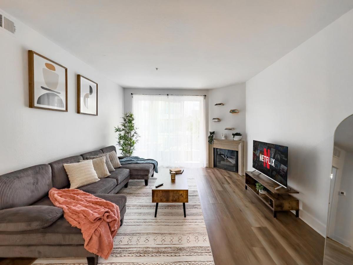 Stylish 1bd in Marina Del Rey with Free Parking