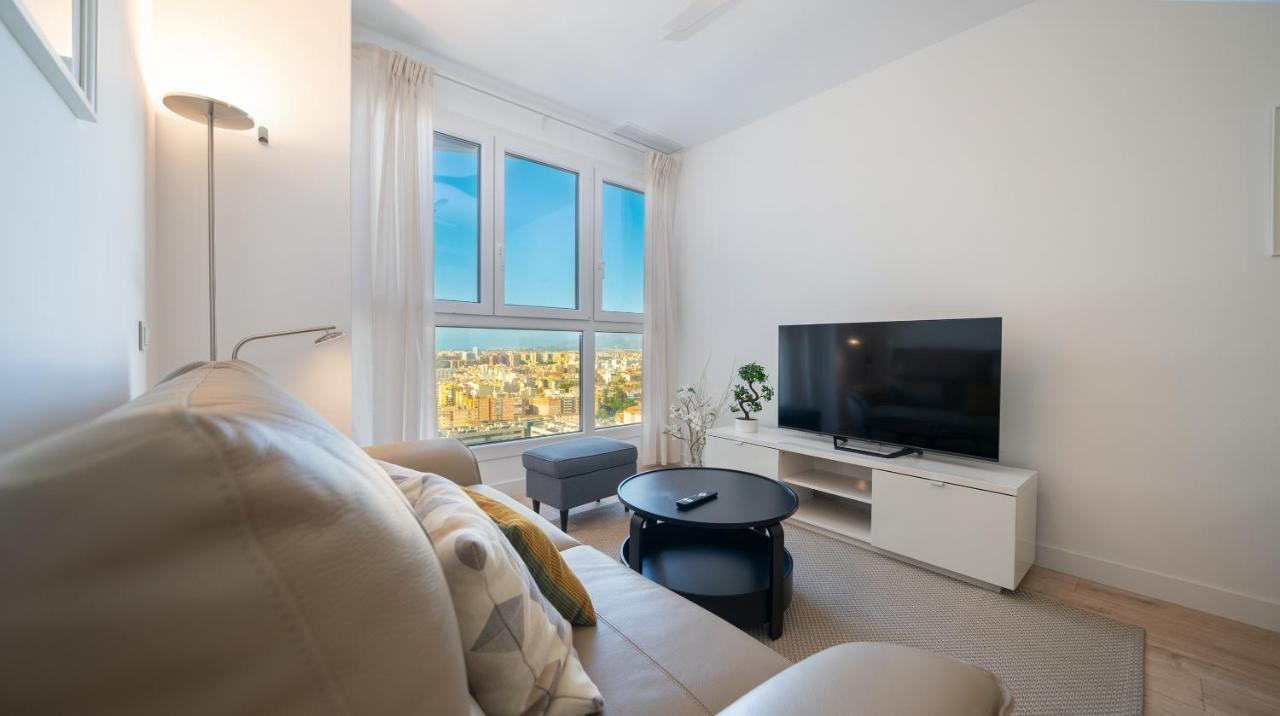 XPCE URBAN 20 Malaga Skyviews - Parking Free - 5