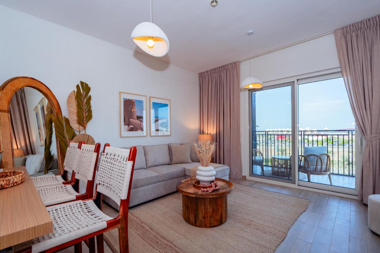 One Bedroom Apartment on Yas Island Near Yas Mall & Theme Parks - 5