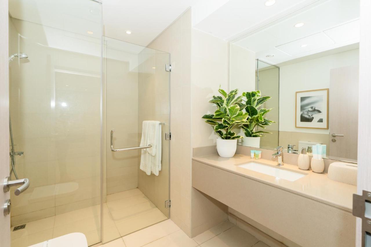 One Bedroom Apartment on Yas Island Near Yas Mall & Theme Parks - 3