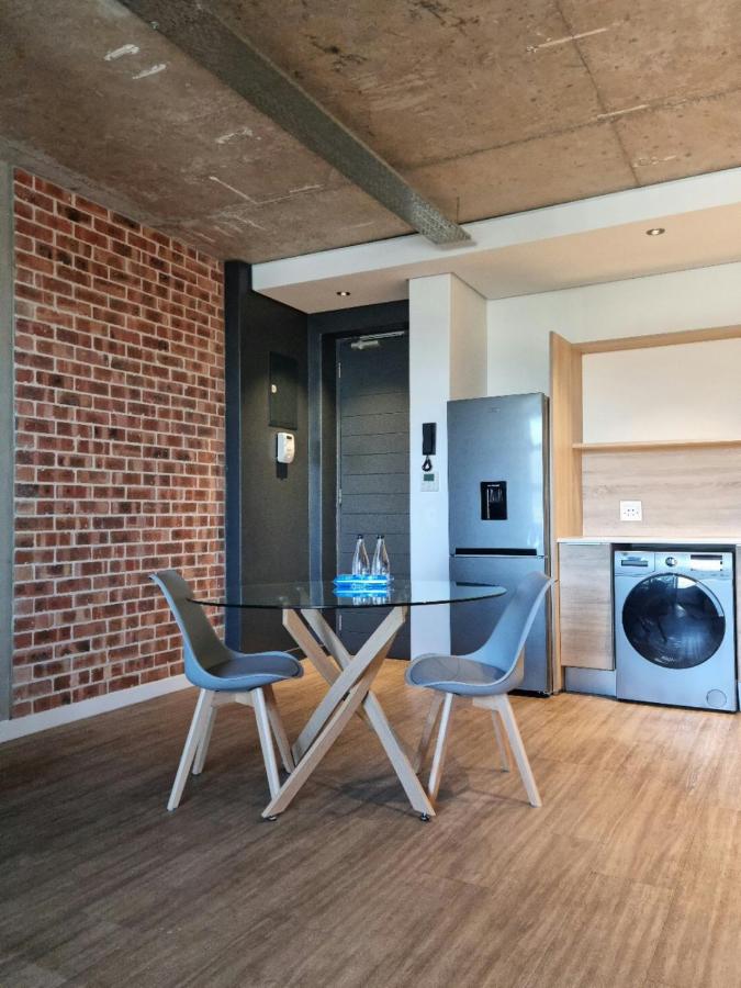 Matrix by Smart City Stays - 5