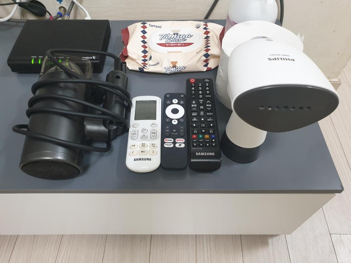 3415#Gangnam Urban Vogue Suites #Top-rated Unit # All-New Furniture & Peaceful Vibe# Sinnonhyeon 1min - 2