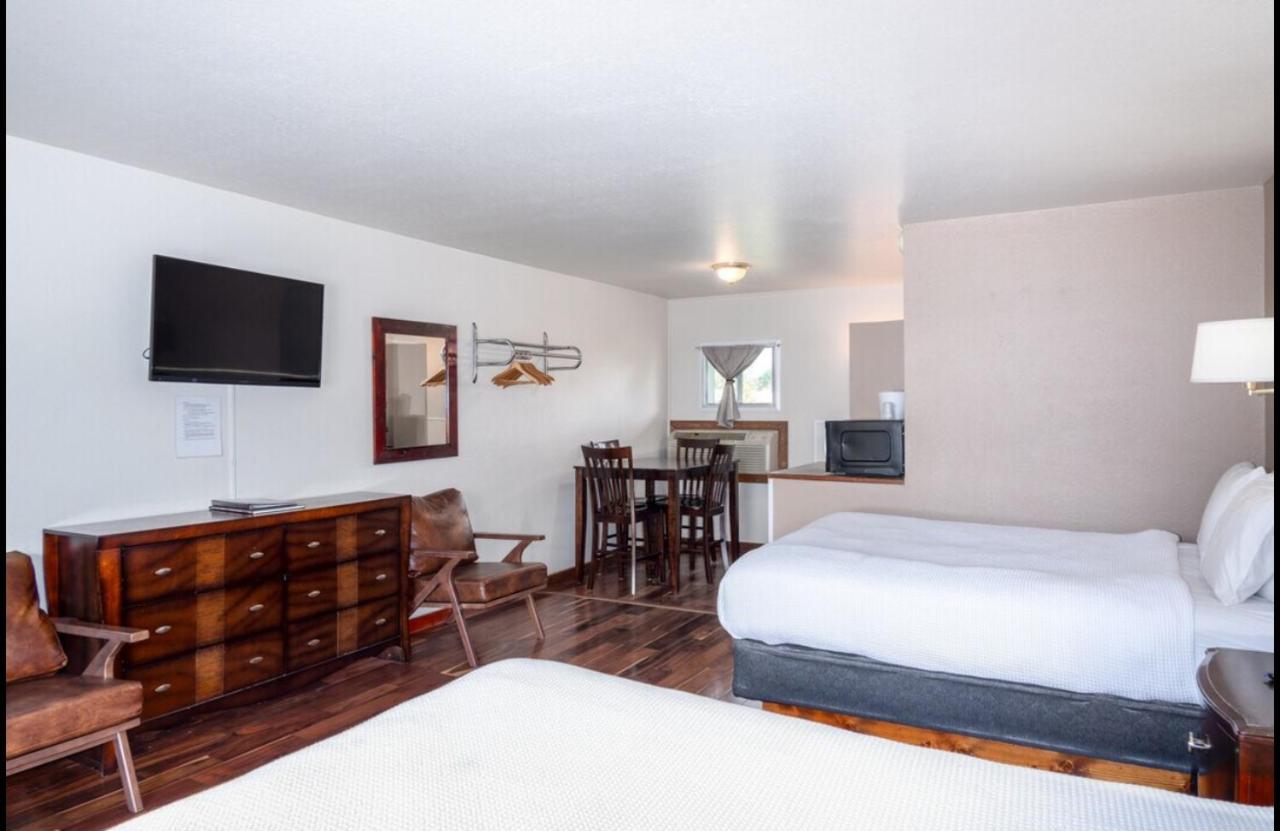 Sandman Motel — photo 2