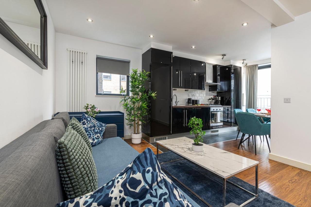 Brick Lane Apartments - 4