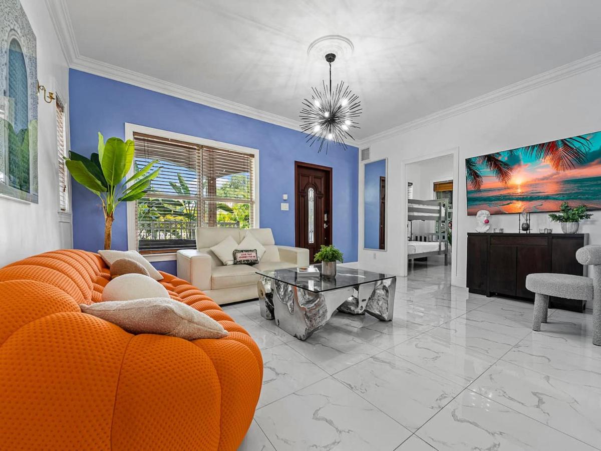 Villa Ciao Bella Sleeps 25 Pool Hot Tub - 5