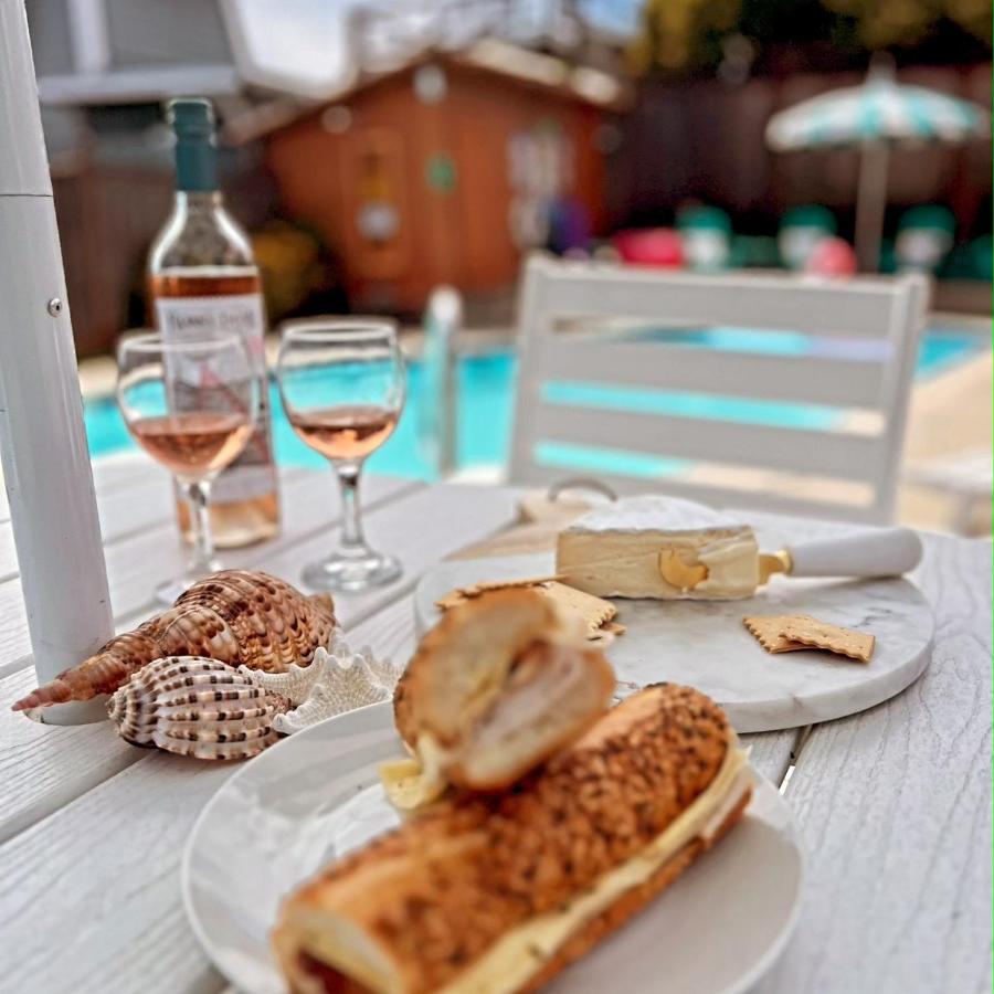 Sunny Cove Motel — photo 10