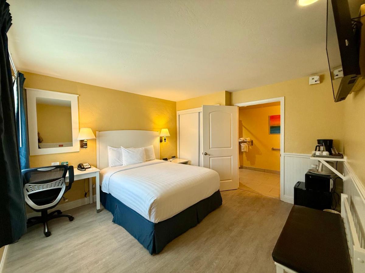 Monterey Bay Lodge — photo 16