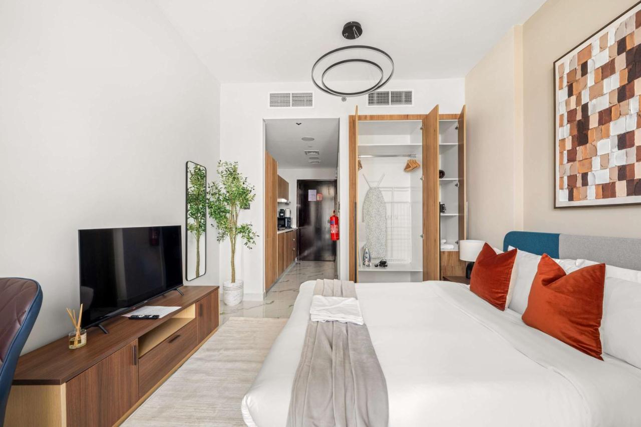 Silkhaus Vacation Homes Holiday Studio Stay in Al Maryah Vista - 4