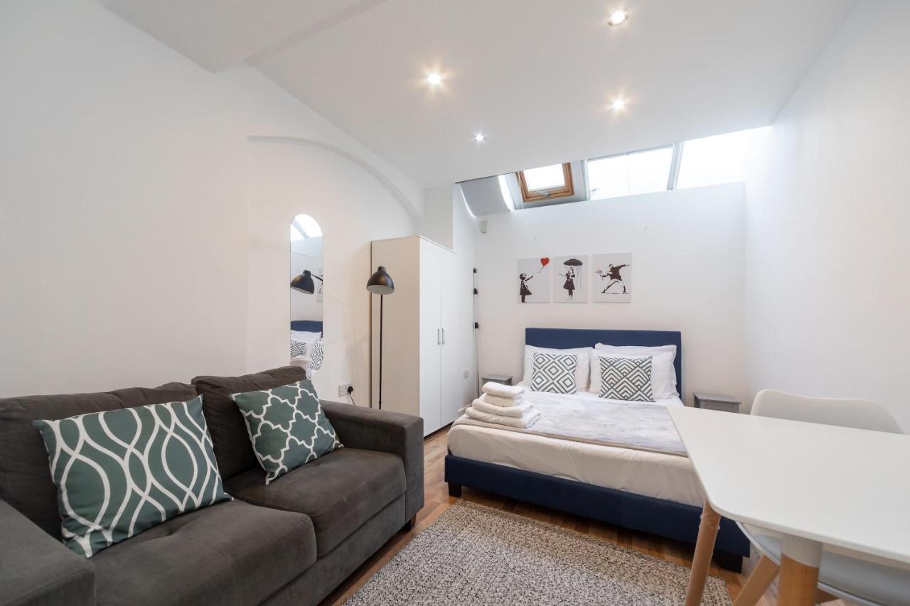 Spacious Studio Apartment in Shoreditch - 5
