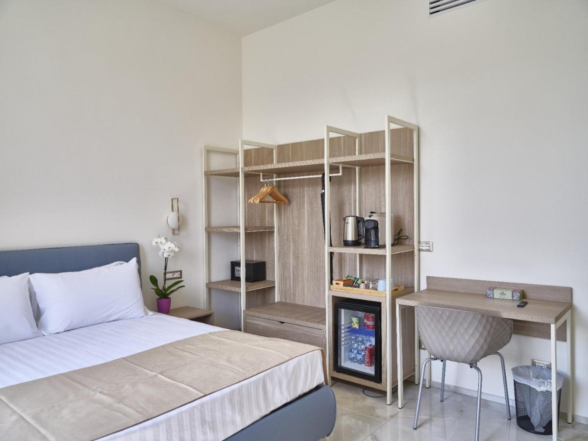 King Vittorio Guest House - 2
