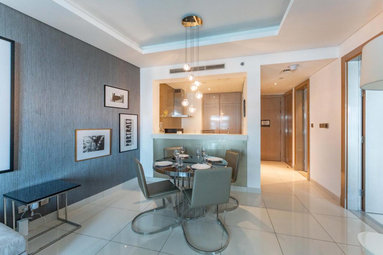 Luxurious 1 Bed in Damac Paramount - P K Holidays - 4