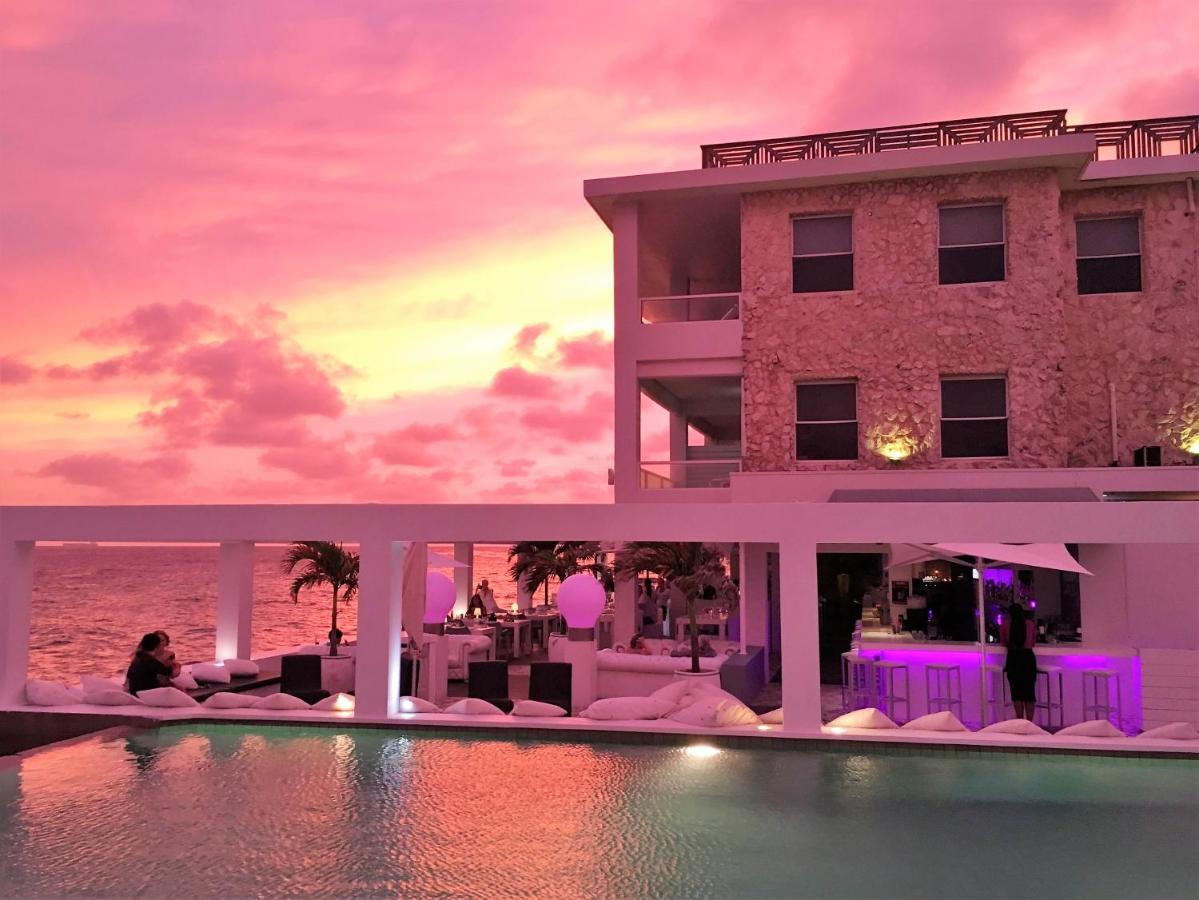 Saint Tropez Boutique Hotel photo