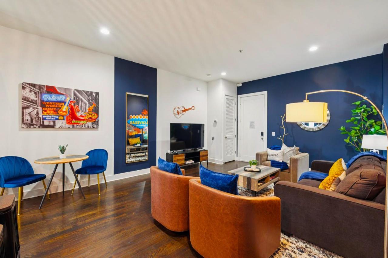 Fabulous NashVegas Loft Retreat near Vandy off West End Mins to Broadway - 5