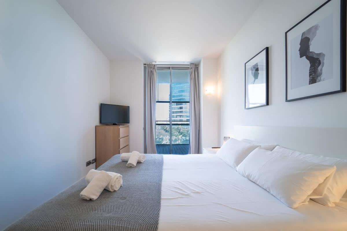 Unique Rentals-Seafront Luxe Suites - 3