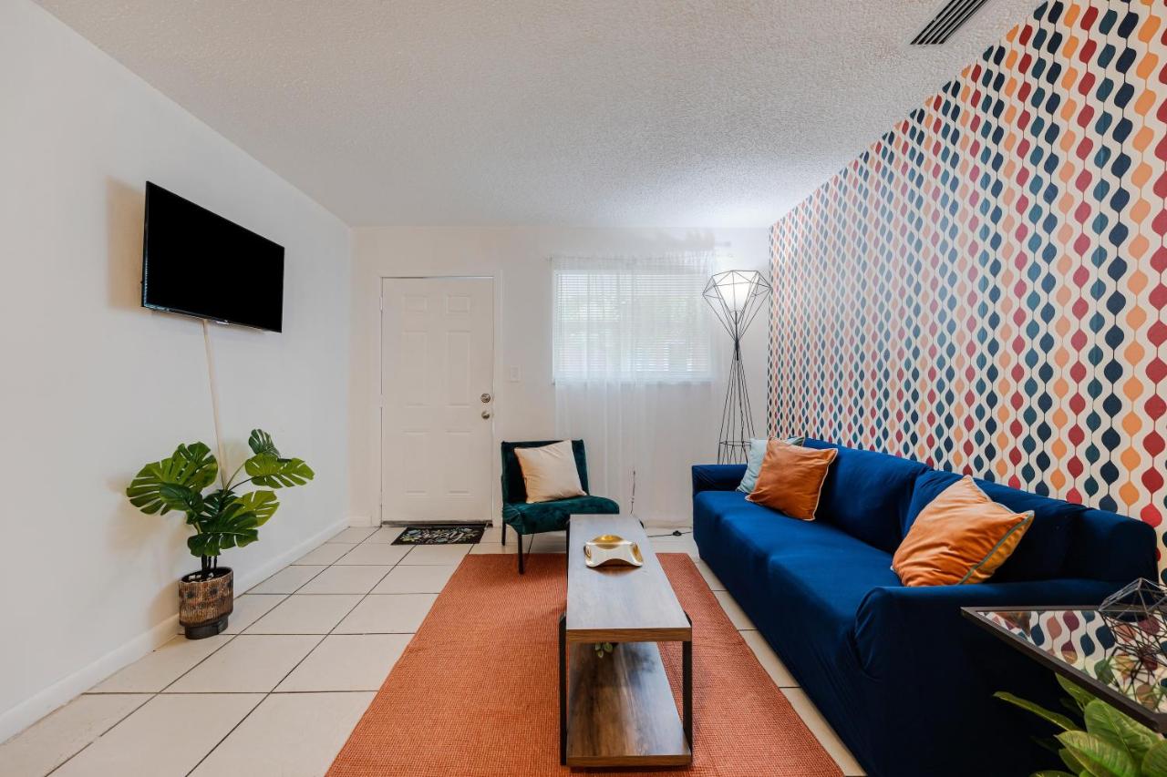 Trendy 2BR Little Havana Apartment - 5