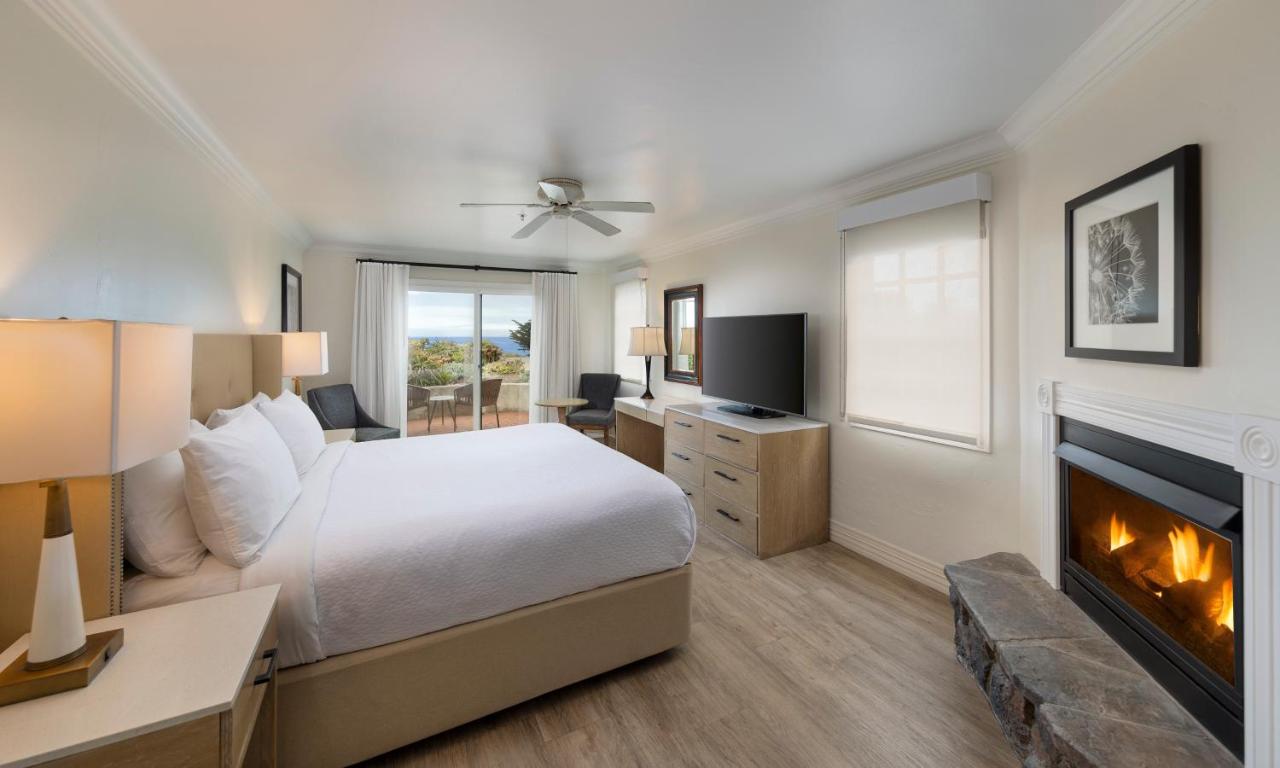 Pelican Inn & Suites — photo 15