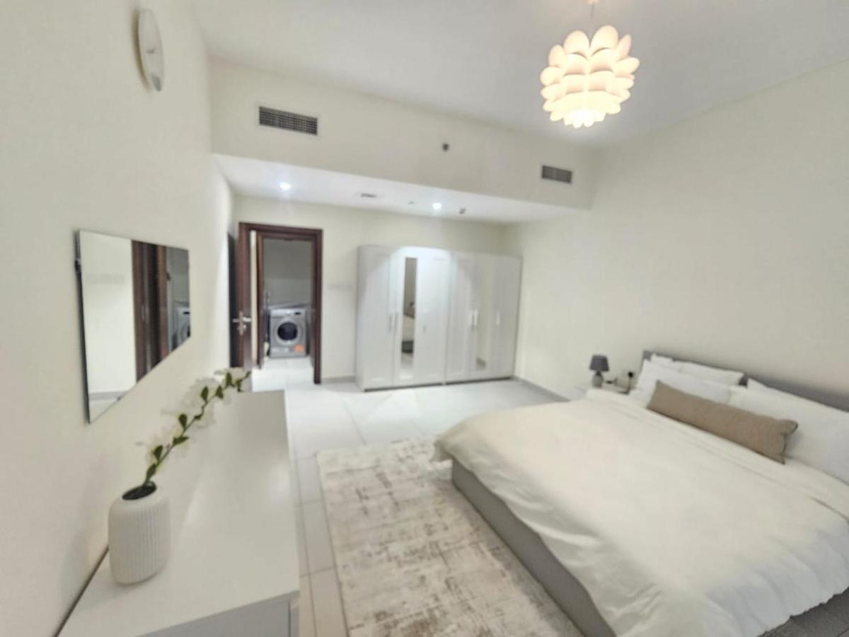 Reflection Tower B - 5