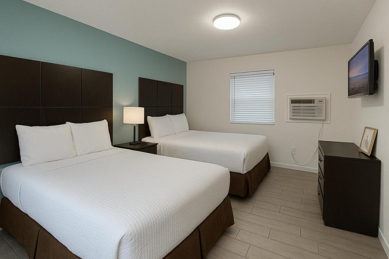 Ocean Holiday Motel — photo 19