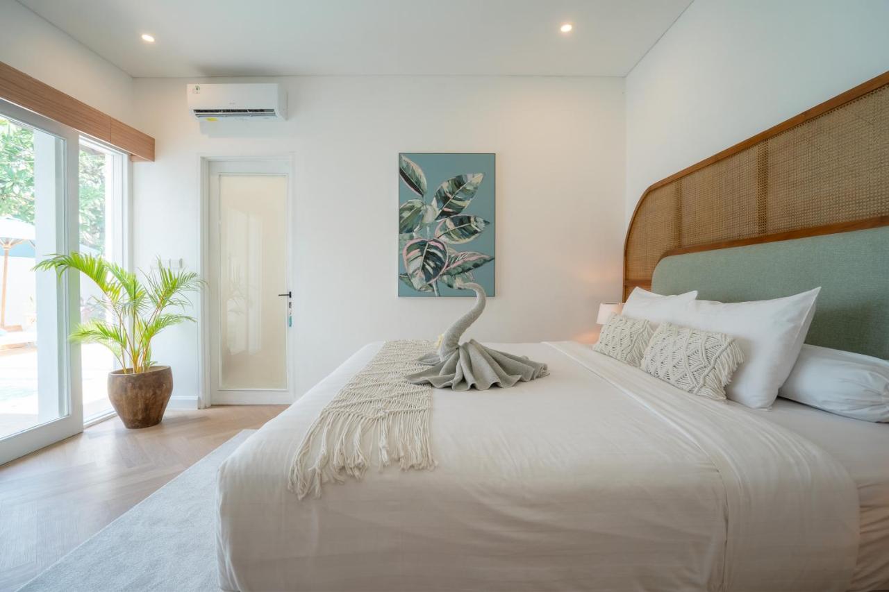 Villa Palma Blanca Canggu by Nagisa Bali - 2