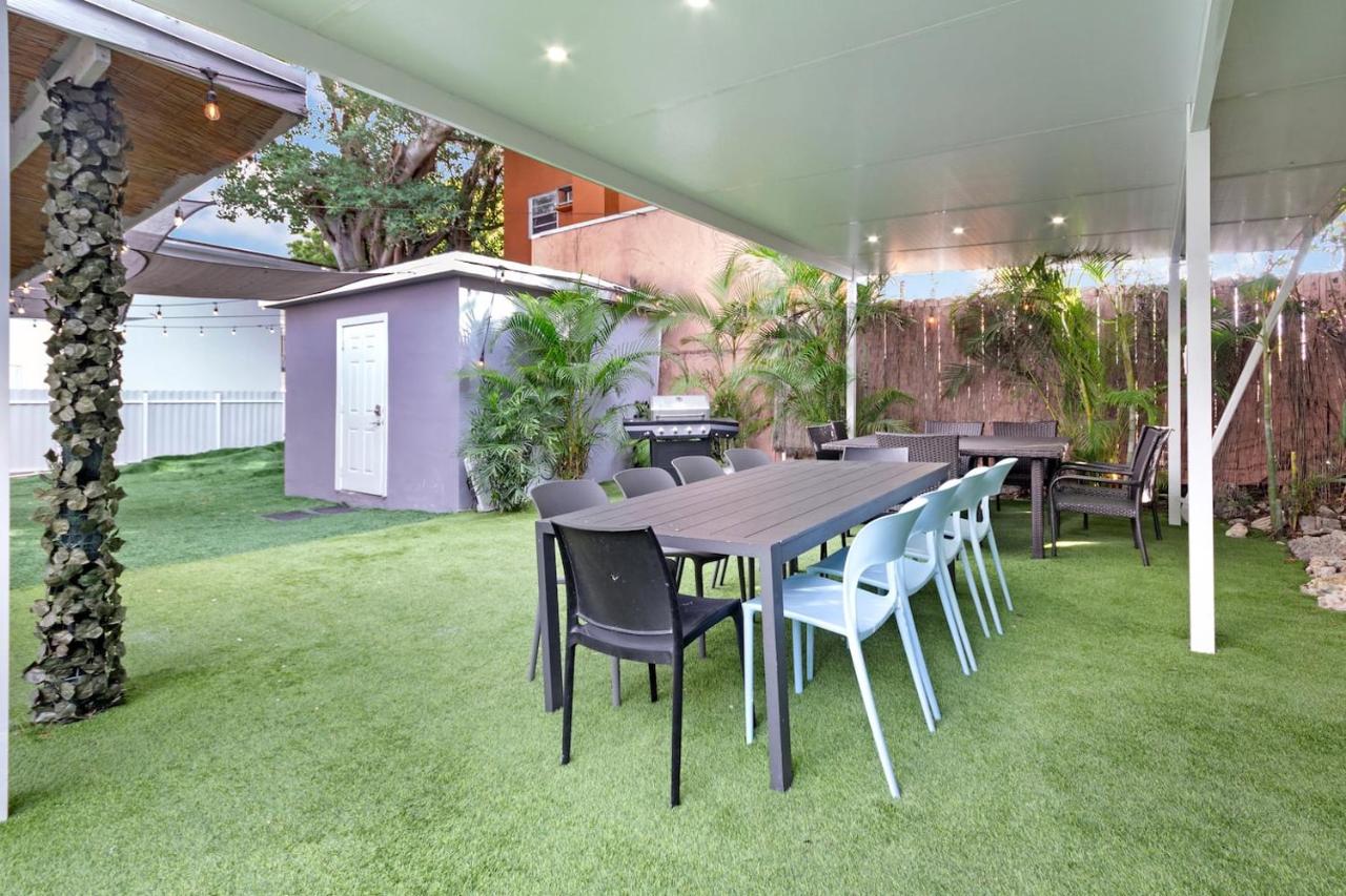 The Purple Paradise PoolHot Tub Little Havana - 5