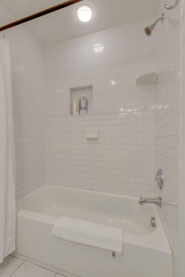 Music City Getaway, 10 min to Downtown and Opry - 3