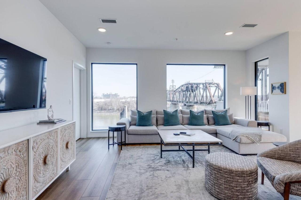 Boutique Condo on Nashville Riverfront- Park Free - 5