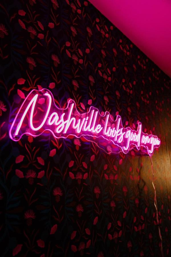 Nashville Rooftop Vibes Close to Broadway - 4