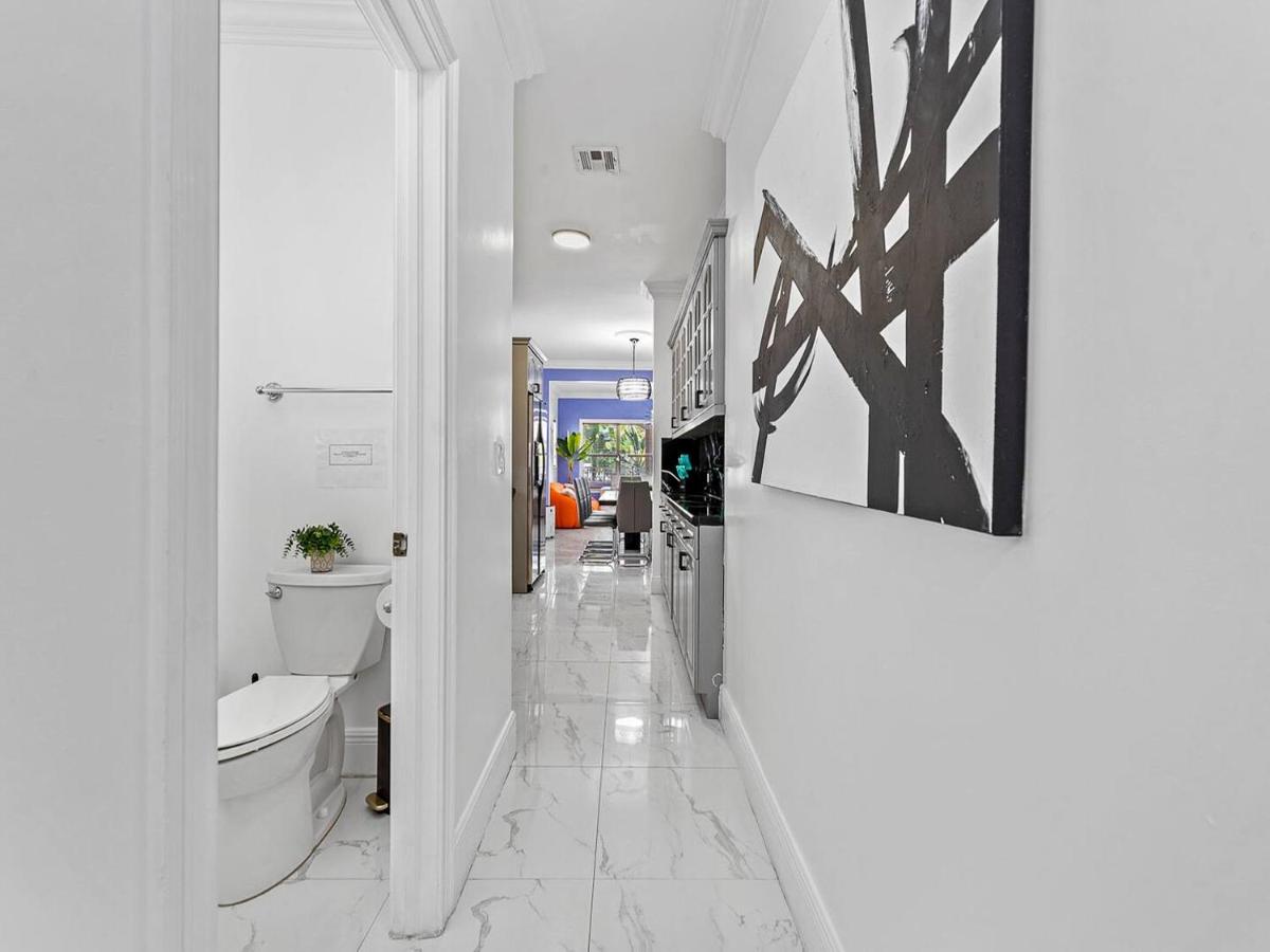 Villa Ciao Bella Sleeps 25 Pool Hot Tub - 3