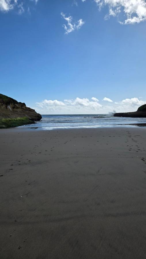 Sunny Cove Motel — photo 13