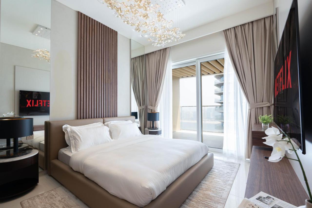 KeyRock - Grand Bleu Escape with Iconic Palm Views - 5