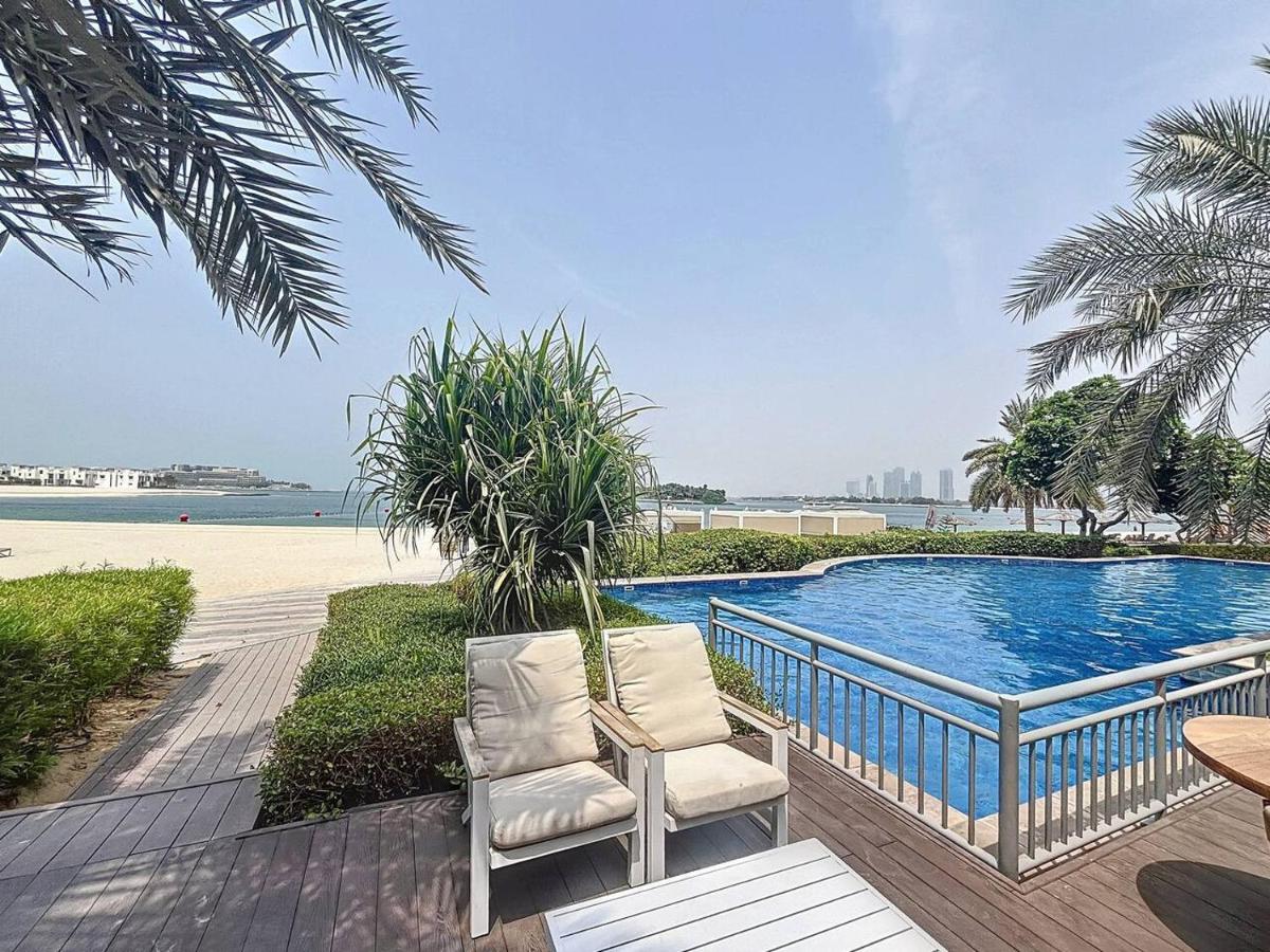 Vacationer Holiday Homes I Elegant 1 Bed l Sea Views l on The Palm with Private Beach - 4